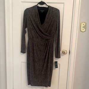 Never worn flattering dress by Ralph Lauren ✨